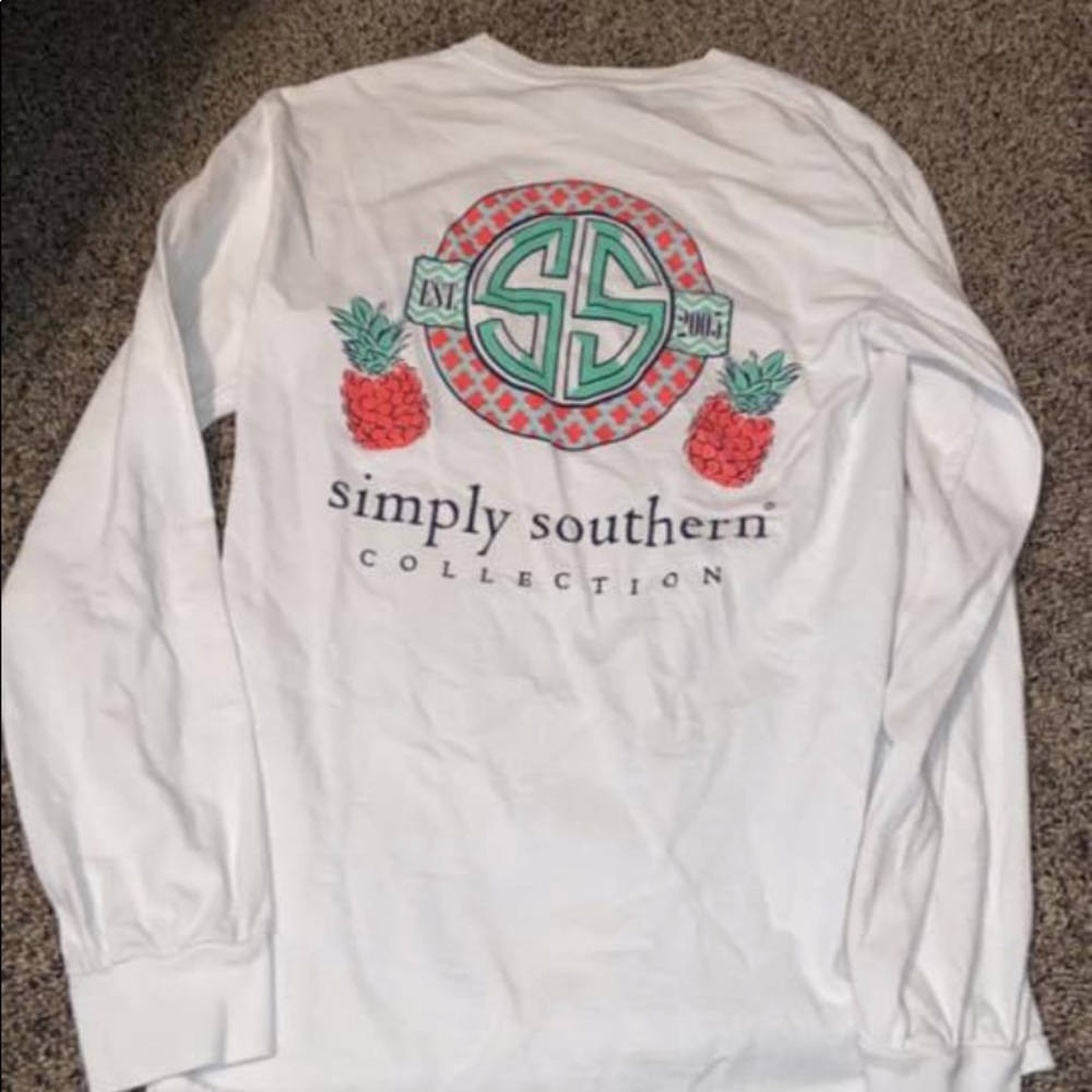 Women’s simply southern top